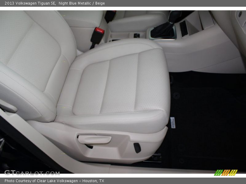 Night Blue Metallic / Beige 2013 Volkswagen Tiguan SE