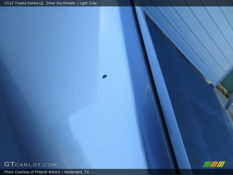 Silver Sky Metallic / Light Gray 2012 Toyota Sienna LE