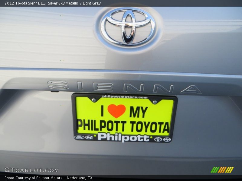 Silver Sky Metallic / Light Gray 2012 Toyota Sienna LE