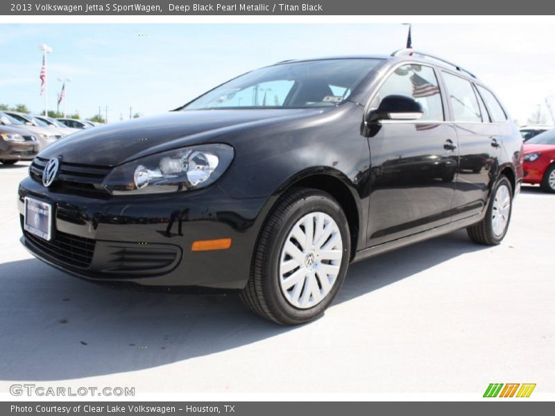 Deep Black Pearl Metallic / Titan Black 2013 Volkswagen Jetta S SportWagen