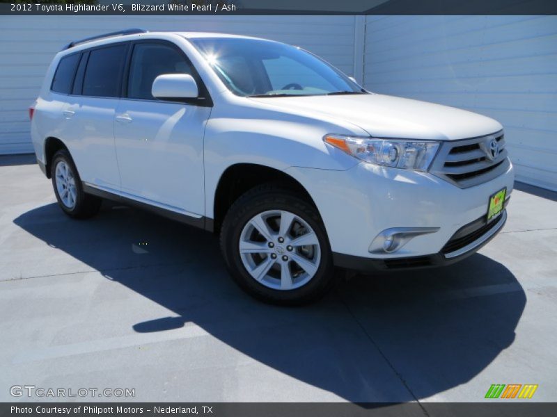 Blizzard White Pearl / Ash 2012 Toyota Highlander V6