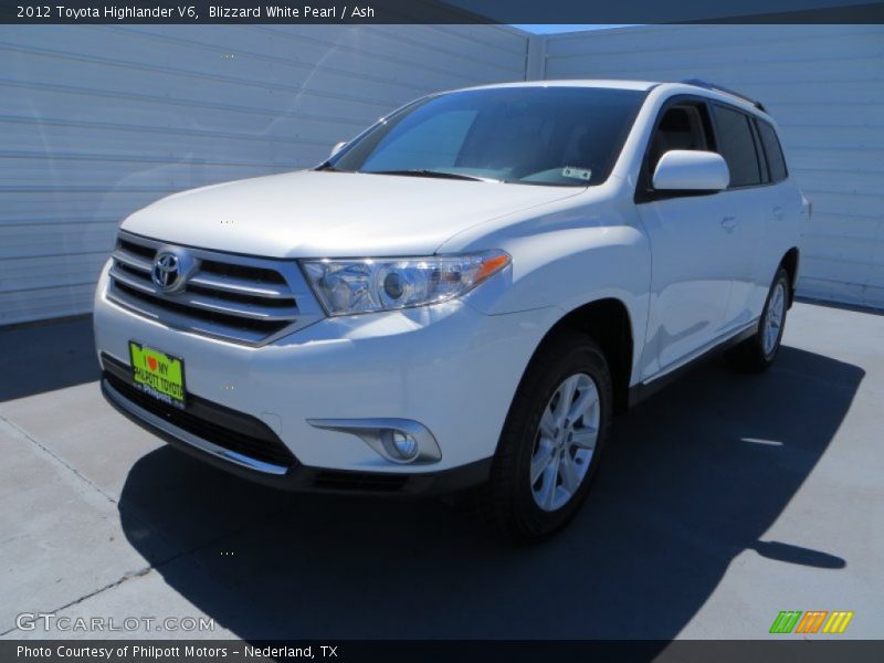 Blizzard White Pearl / Ash 2012 Toyota Highlander V6