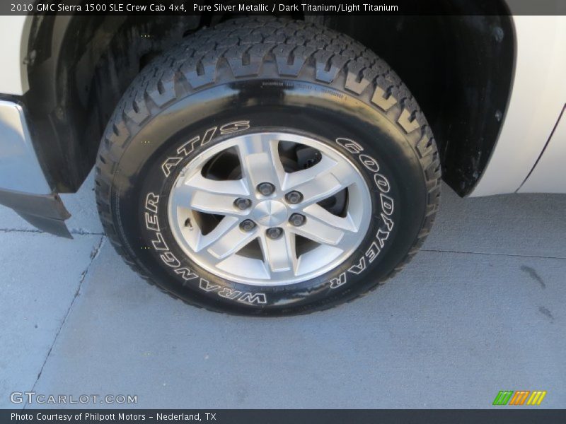 Pure Silver Metallic / Dark Titanium/Light Titanium 2010 GMC Sierra 1500 SLE Crew Cab 4x4