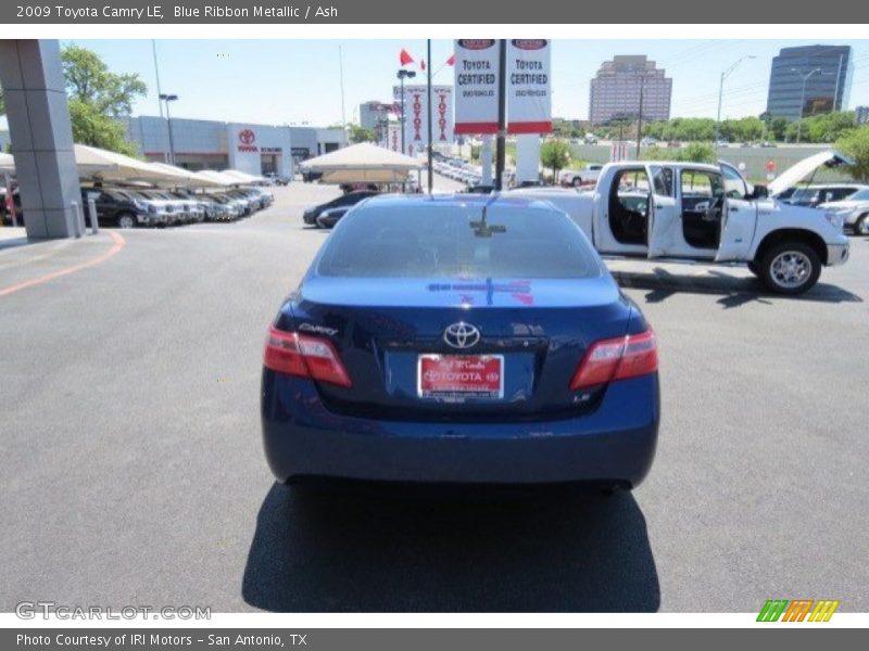Blue Ribbon Metallic / Ash 2009 Toyota Camry LE