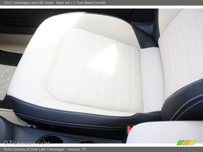 Black Uni / 2 Tone Black/Cornsilk 2013 Volkswagen Jetta SEL Sedan