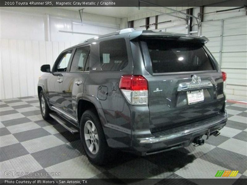 Magnetic Gray Metallic / Graphite 2010 Toyota 4Runner SR5