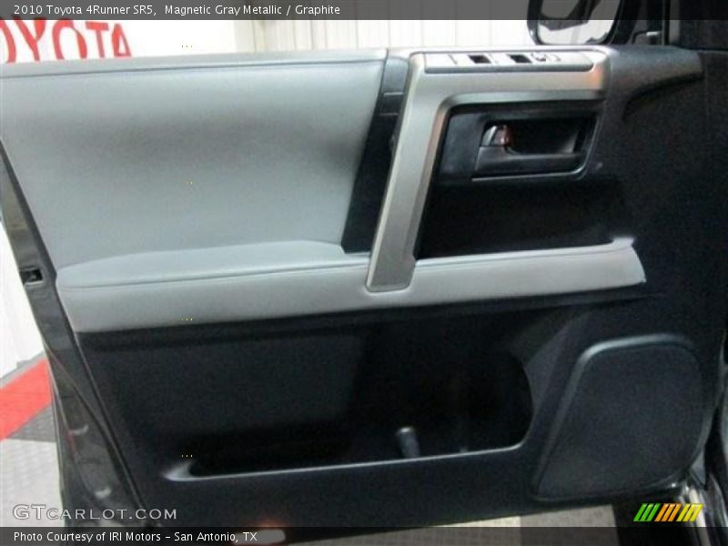 Magnetic Gray Metallic / Graphite 2010 Toyota 4Runner SR5