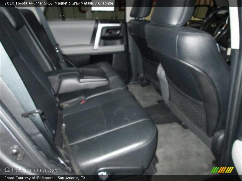 Magnetic Gray Metallic / Graphite 2010 Toyota 4Runner SR5