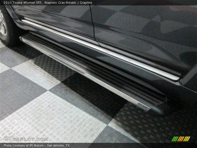 Magnetic Gray Metallic / Graphite 2010 Toyota 4Runner SR5