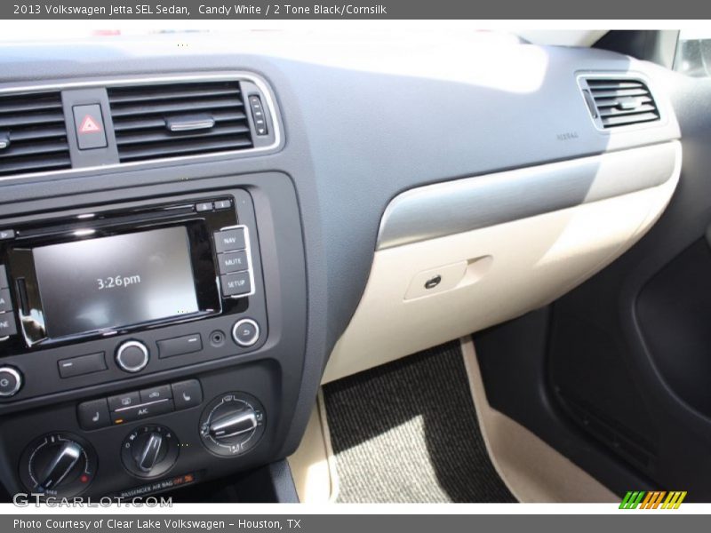 Candy White / 2 Tone Black/Cornsilk 2013 Volkswagen Jetta SEL Sedan