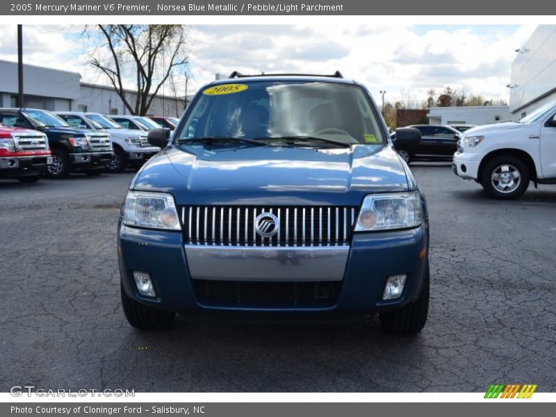 Norsea Blue Metallic / Pebble/Light Parchment 2005 Mercury Mariner V6 Premier