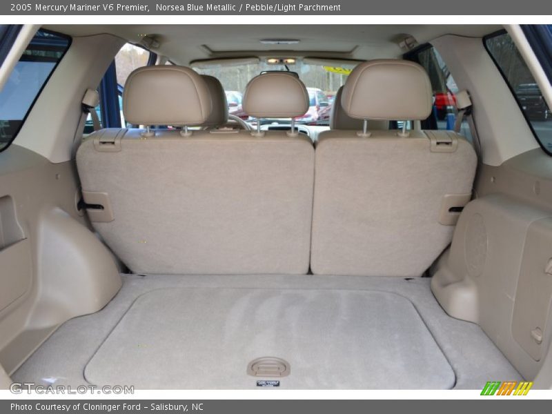 Norsea Blue Metallic / Pebble/Light Parchment 2005 Mercury Mariner V6 Premier