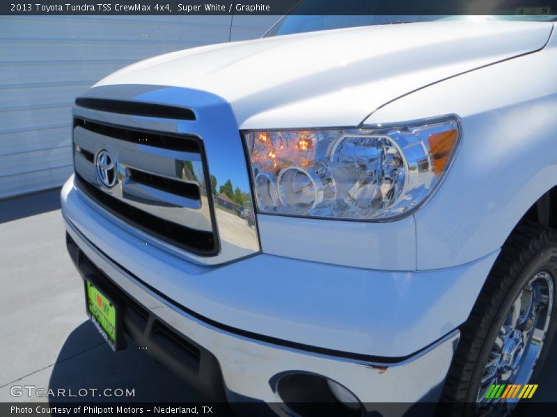 Super White / Graphite 2013 Toyota Tundra TSS CrewMax 4x4