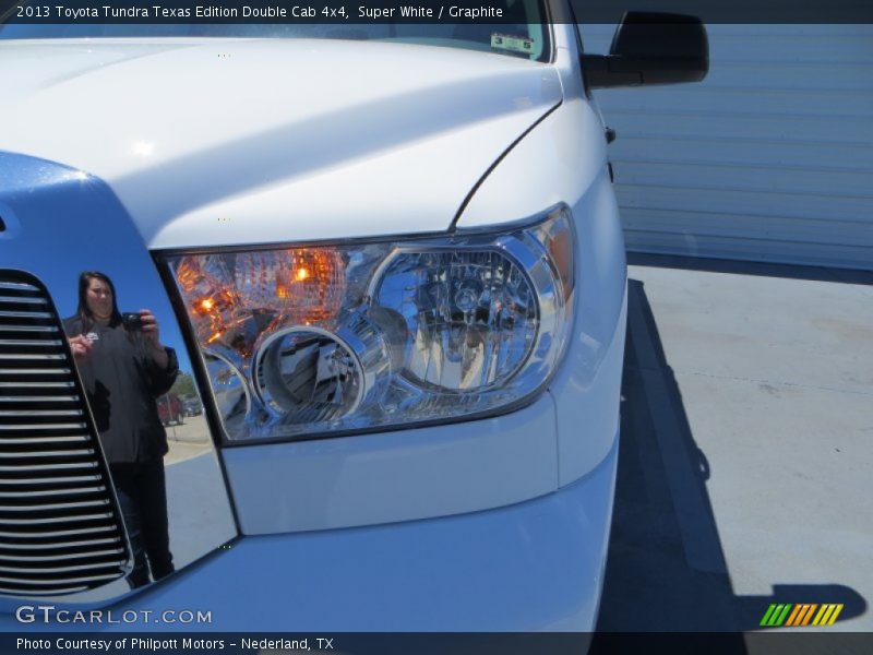 Super White / Graphite 2013 Toyota Tundra Texas Edition Double Cab 4x4