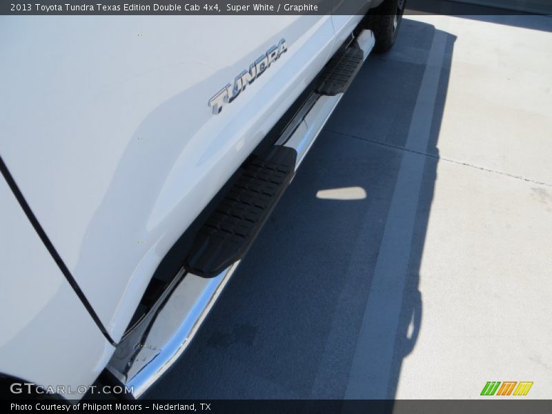 Super White / Graphite 2013 Toyota Tundra Texas Edition Double Cab 4x4