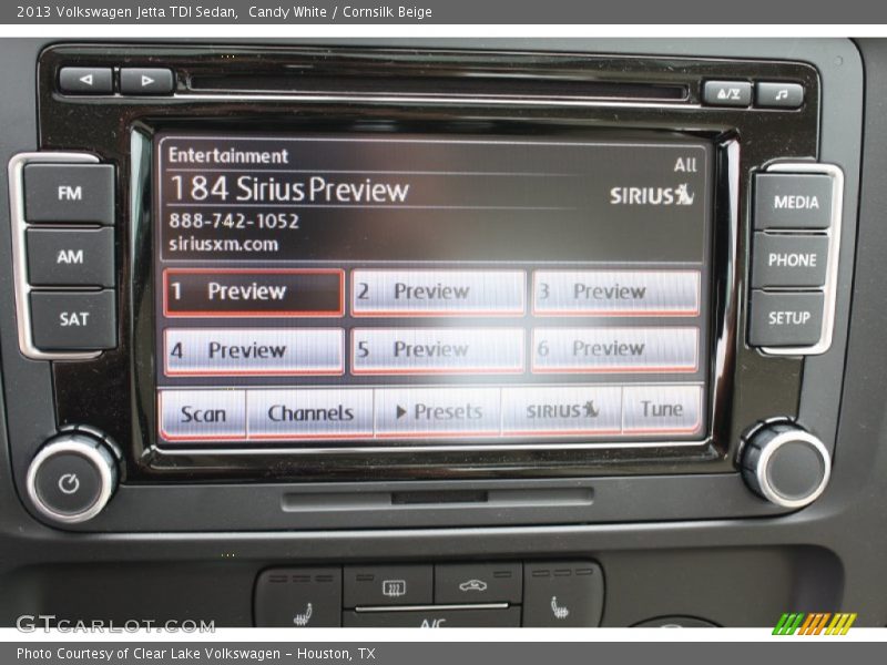 Candy White / Cornsilk Beige 2013 Volkswagen Jetta TDI Sedan