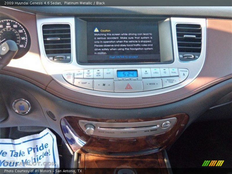 Platinum Metallic / Black 2009 Hyundai Genesis 4.6 Sedan