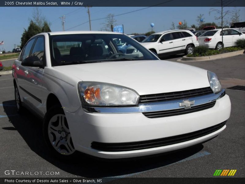 White / Gray 2005 Chevrolet Malibu Sedan