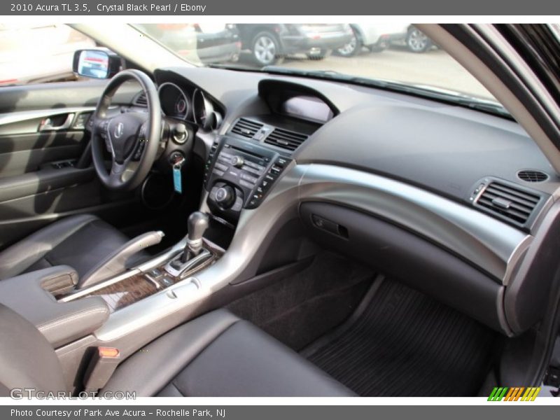 Dashboard of 2010 TL 3.5