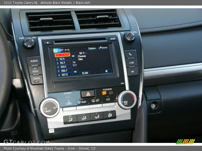 Attitude Black Metallic / Black/Ash 2013 Toyota Camry SE