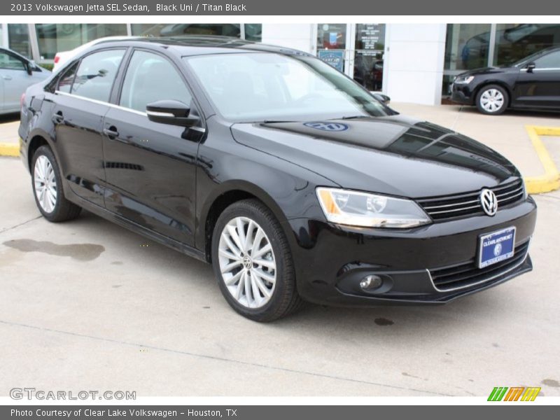 Black Uni / Titan Black 2013 Volkswagen Jetta SEL Sedan