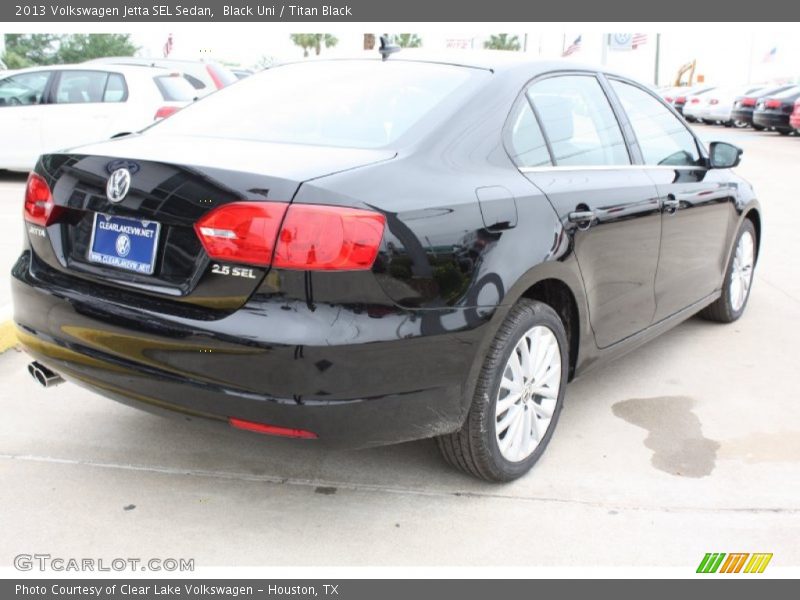 Black Uni / Titan Black 2013 Volkswagen Jetta SEL Sedan