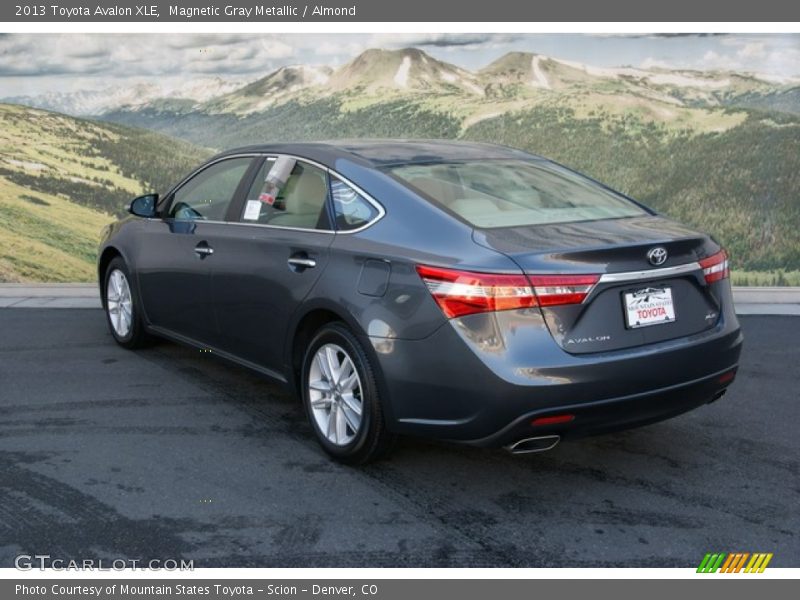 Magnetic Gray Metallic / Almond 2013 Toyota Avalon XLE