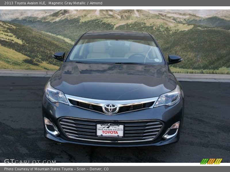 Magnetic Gray Metallic / Almond 2013 Toyota Avalon XLE