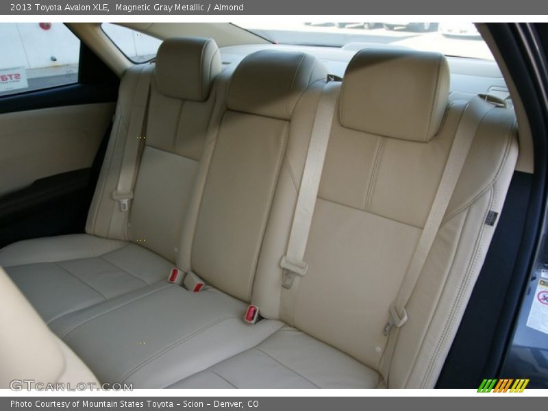 Magnetic Gray Metallic / Almond 2013 Toyota Avalon XLE