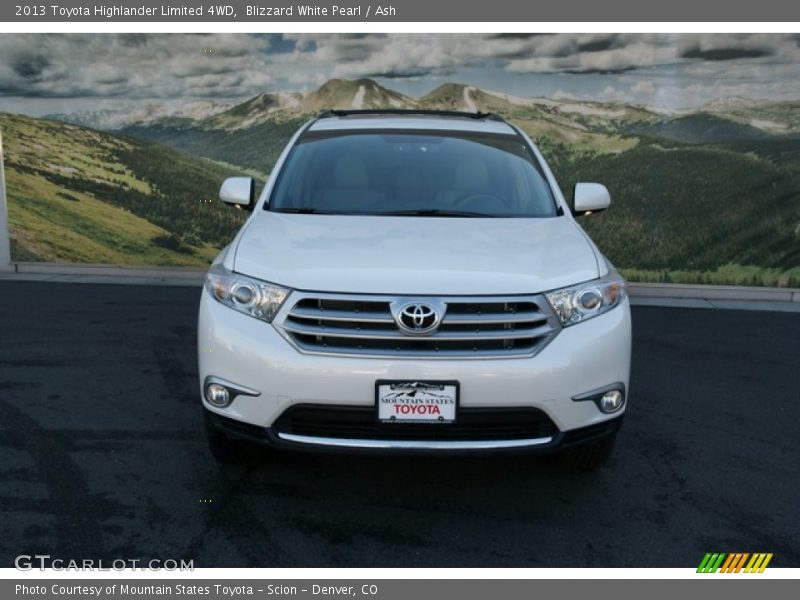 Blizzard White Pearl / Ash 2013 Toyota Highlander Limited 4WD