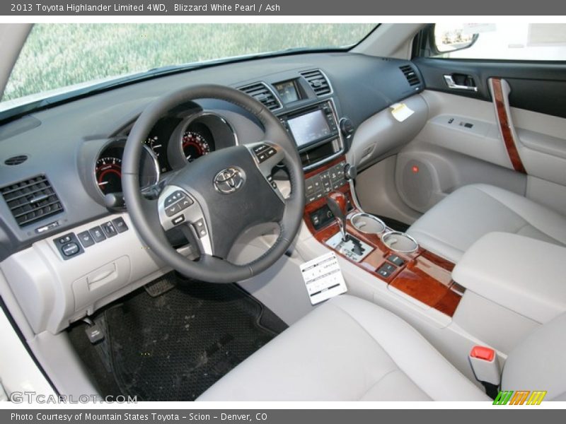 Blizzard White Pearl / Ash 2013 Toyota Highlander Limited 4WD