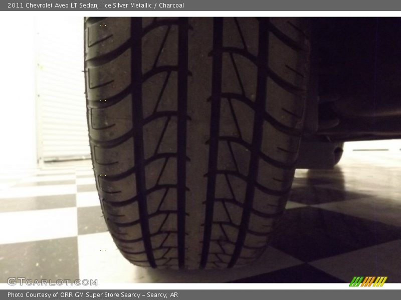 Ice Silver Metallic / Charcoal 2011 Chevrolet Aveo LT Sedan