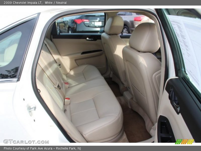 White / Neutral 2009 Chevrolet Impala LT
