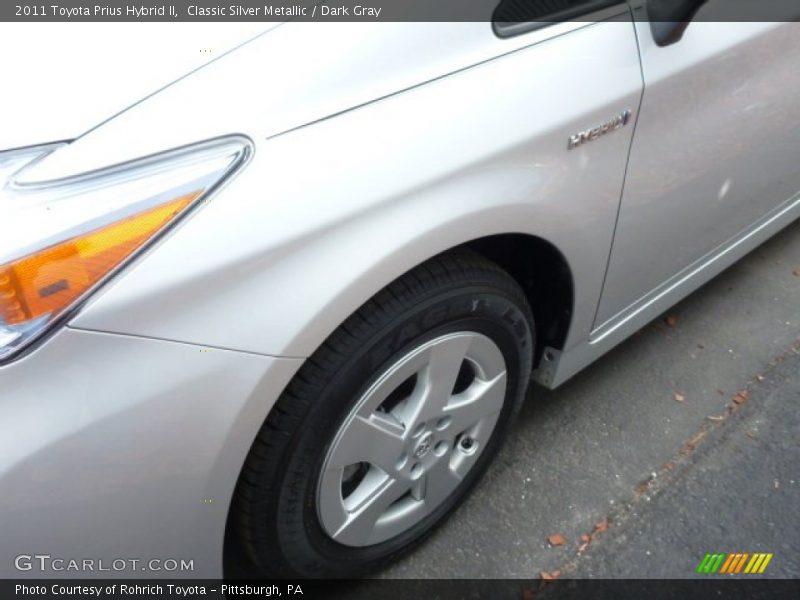 Classic Silver Metallic / Dark Gray 2011 Toyota Prius Hybrid II