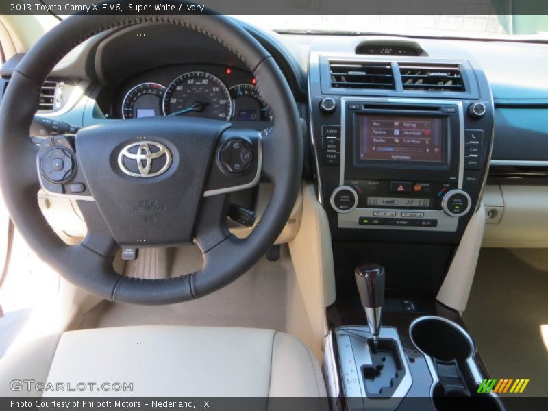 Super White / Ivory 2013 Toyota Camry XLE V6