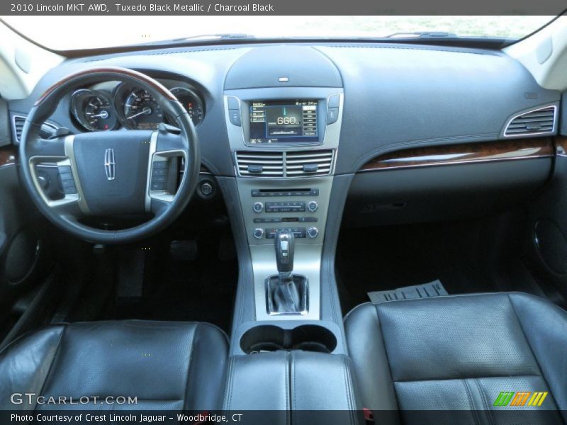 Tuxedo Black Metallic / Charcoal Black 2010 Lincoln MKT AWD