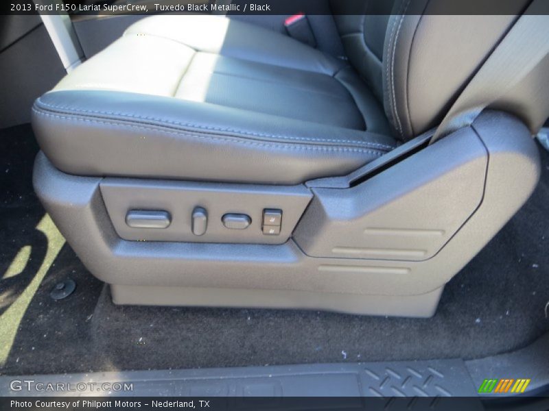 Tuxedo Black Metallic / Black 2013 Ford F150 Lariat SuperCrew