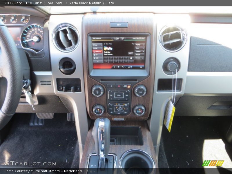 Tuxedo Black Metallic / Black 2013 Ford F150 Lariat SuperCrew