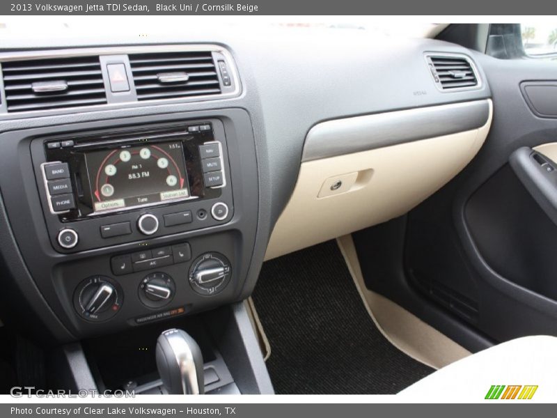 Black Uni / Cornsilk Beige 2013 Volkswagen Jetta TDI Sedan
