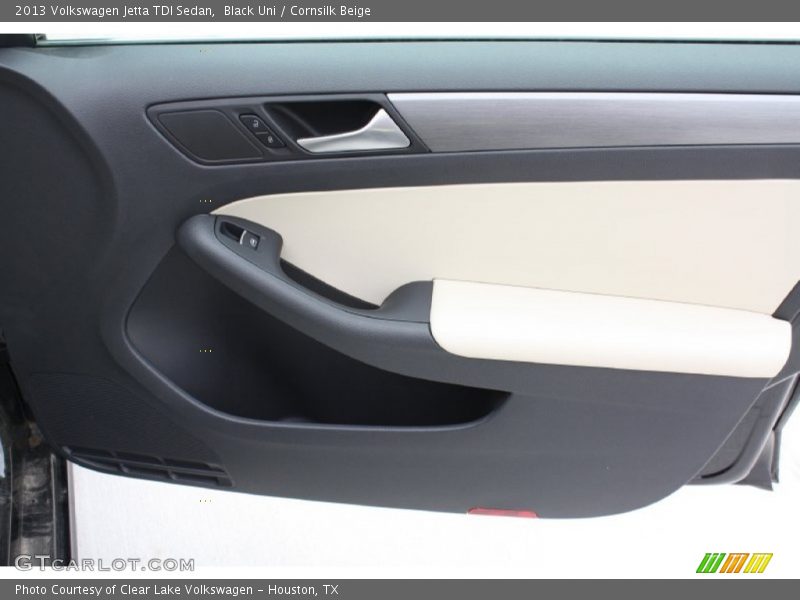 Black Uni / Cornsilk Beige 2013 Volkswagen Jetta TDI Sedan