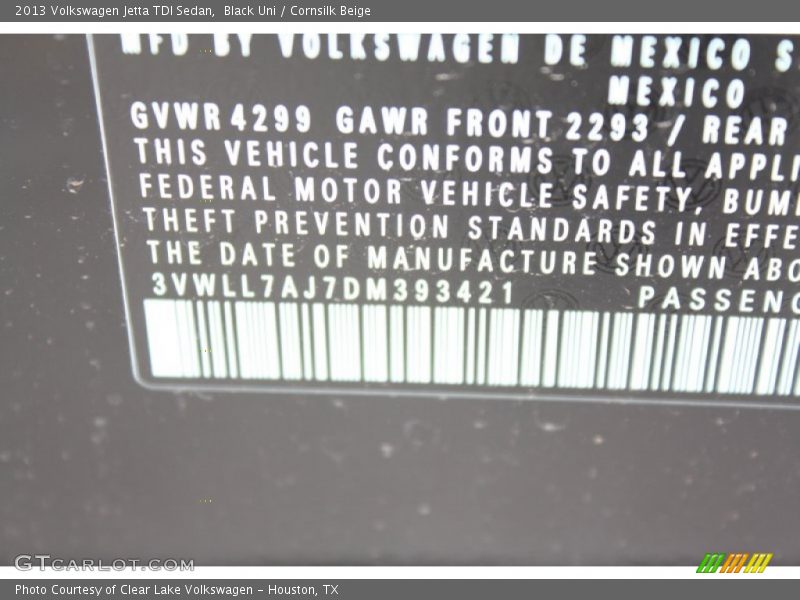 Black Uni / Cornsilk Beige 2013 Volkswagen Jetta TDI Sedan