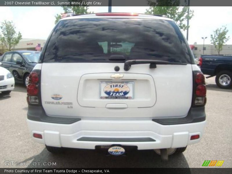 Summit White / Light Gray 2007 Chevrolet TrailBlazer LS