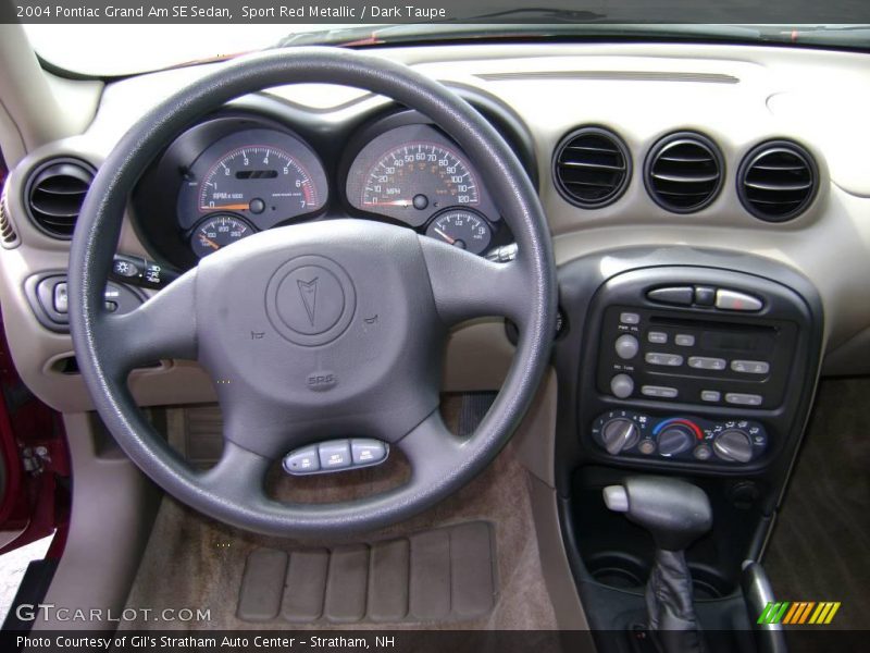 Sport Red Metallic / Dark Taupe 2004 Pontiac Grand Am SE Sedan