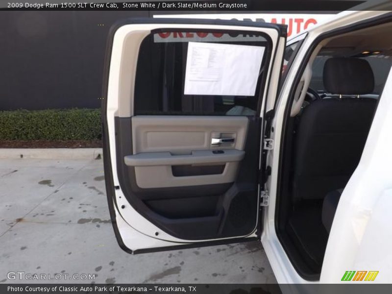 Stone White / Dark Slate/Medium Graystone 2009 Dodge Ram 1500 SLT Crew Cab