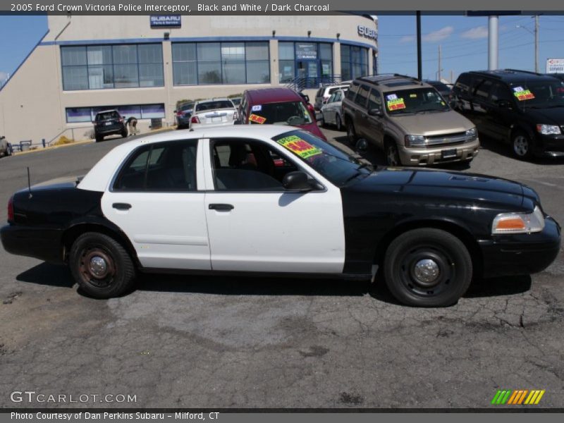 Black and White / Dark Charcoal 2005 Ford Crown Victoria Police Interceptor
