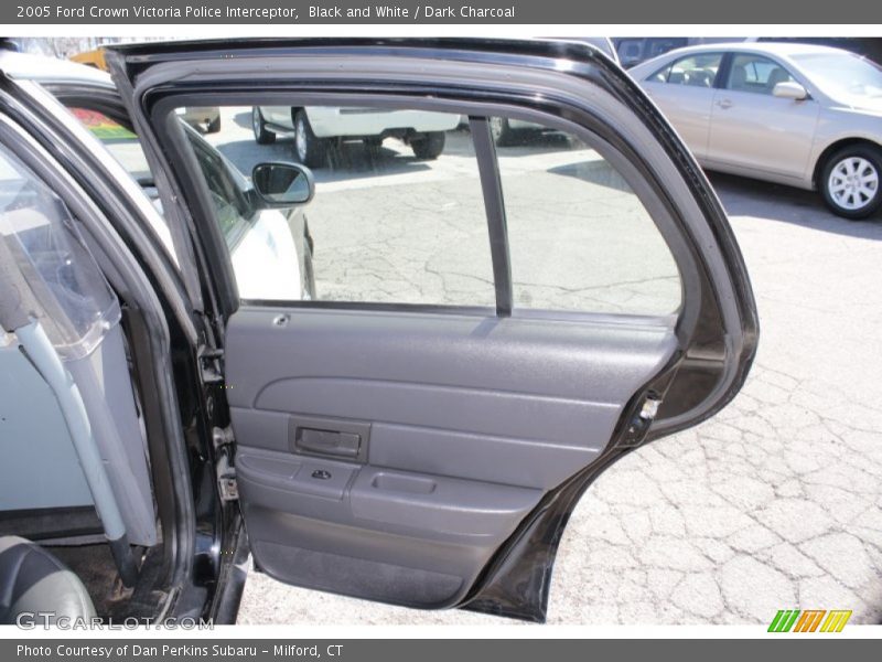 Black and White / Dark Charcoal 2005 Ford Crown Victoria Police Interceptor