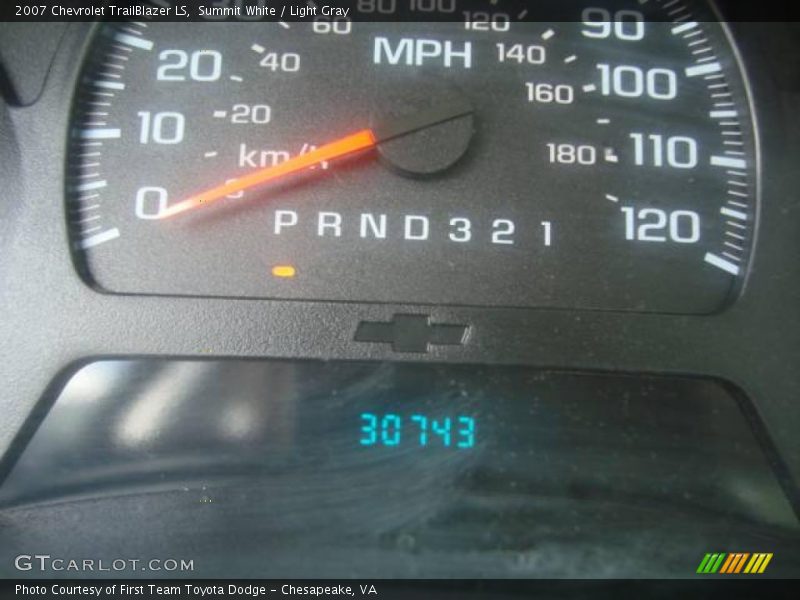 Summit White / Light Gray 2007 Chevrolet TrailBlazer LS