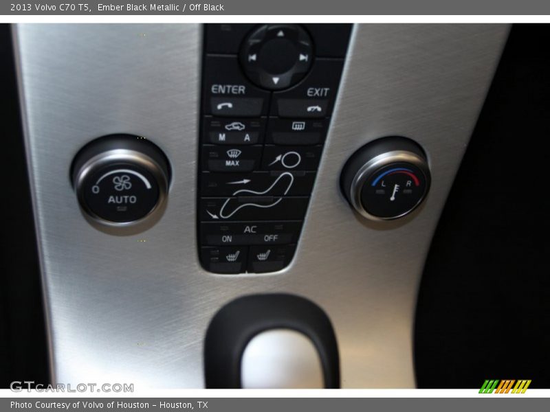 Ember Black Metallic / Off Black 2013 Volvo C70 T5