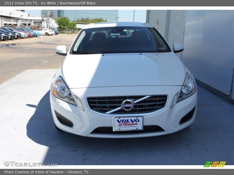 Ice White / Beechwood/Off Black 2013 Volvo S60 T5