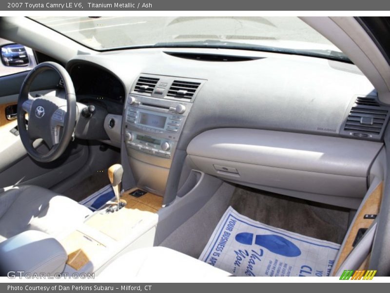 Titanium Metallic / Ash 2007 Toyota Camry LE V6
